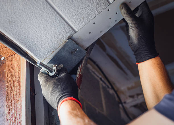 Reliable Garage Door contractor in South St. Paul, MN by Garage Doors Repair Pro